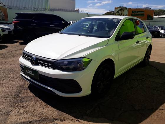 VOLKSWAGEN POLO 1.0 MPI TRACK MANUAL VOLKSWAGEN POLO 1.0 MPI TRACK MANUAL